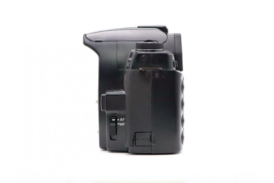 Фотокамера зеркальная Konica Minolta Dynax 5D body