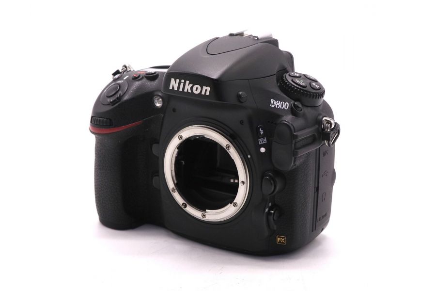 Nikon D800 body в упаковке (пробег 4170 кадров)