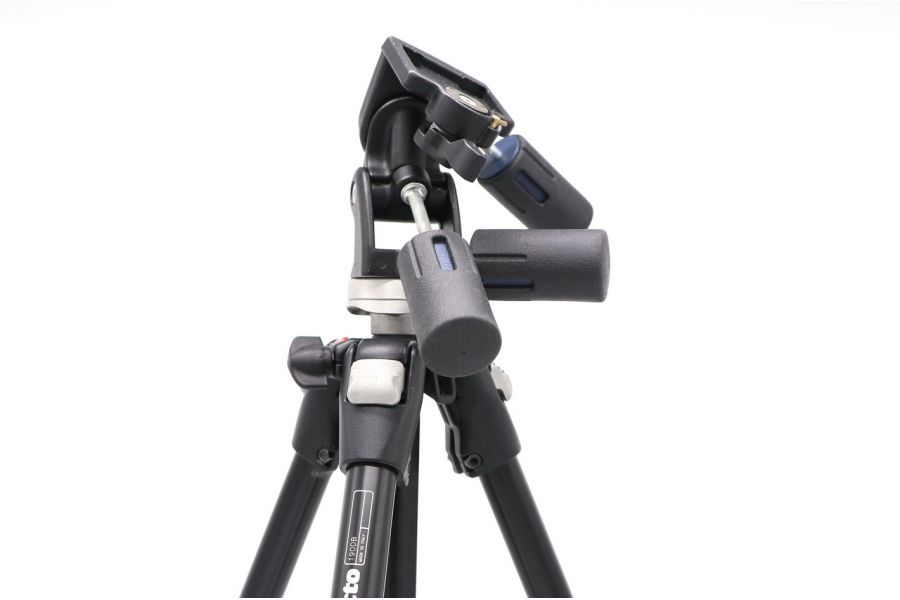 Фотоштатив Manfrotto 190DB + голова 141RC