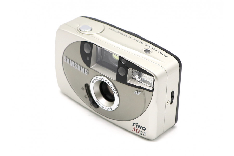 Компактная камера Samsung Fino 30SE в упаковке
