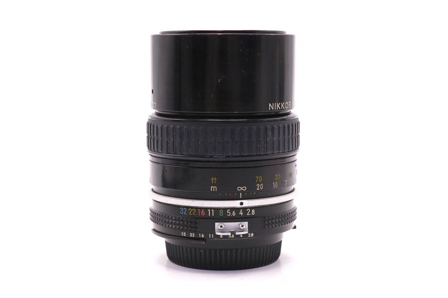 Мануальный объектив Nikon 135mm f/2.8 Nikkor