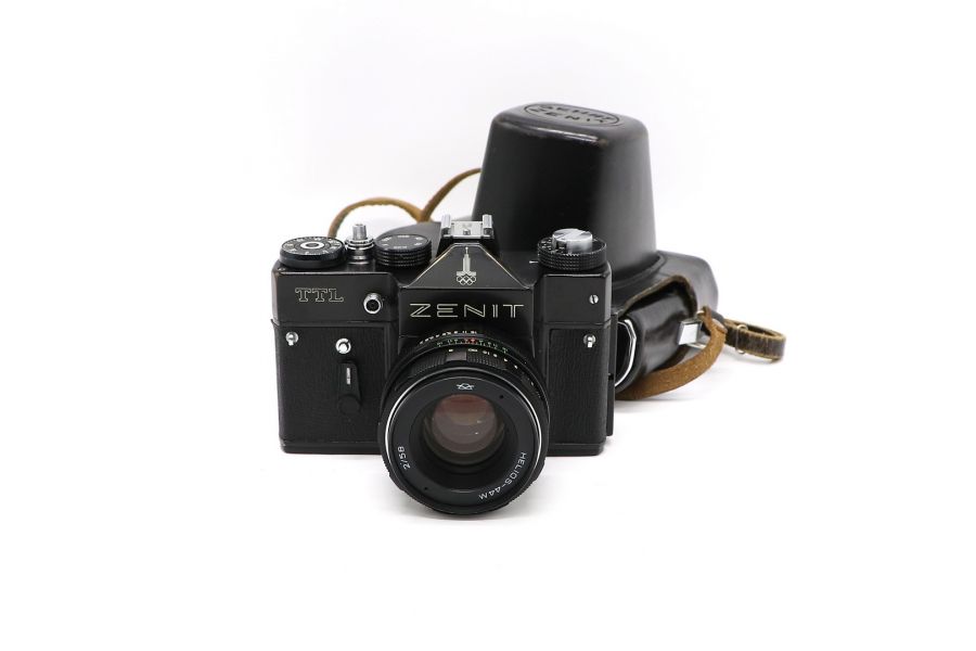 Пленочный фотоаппарат Зенит ТТЛ kit Олимпийский