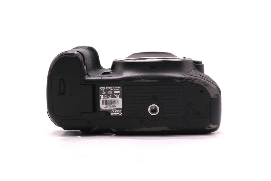 Canon EOS 5D Mark III body (пробег 82310 кадров)