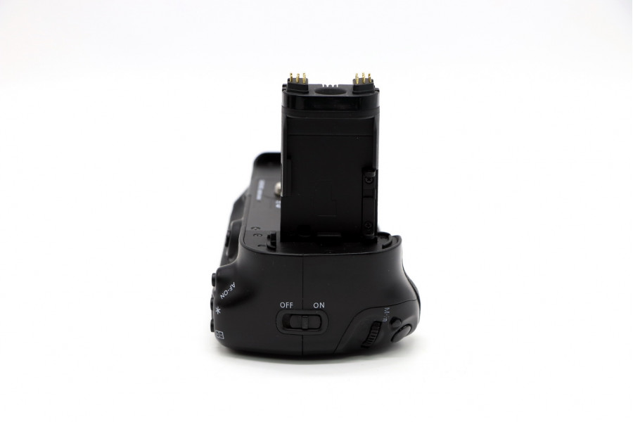 Батарейная ручка для камер Canon BG-E11 оригинал