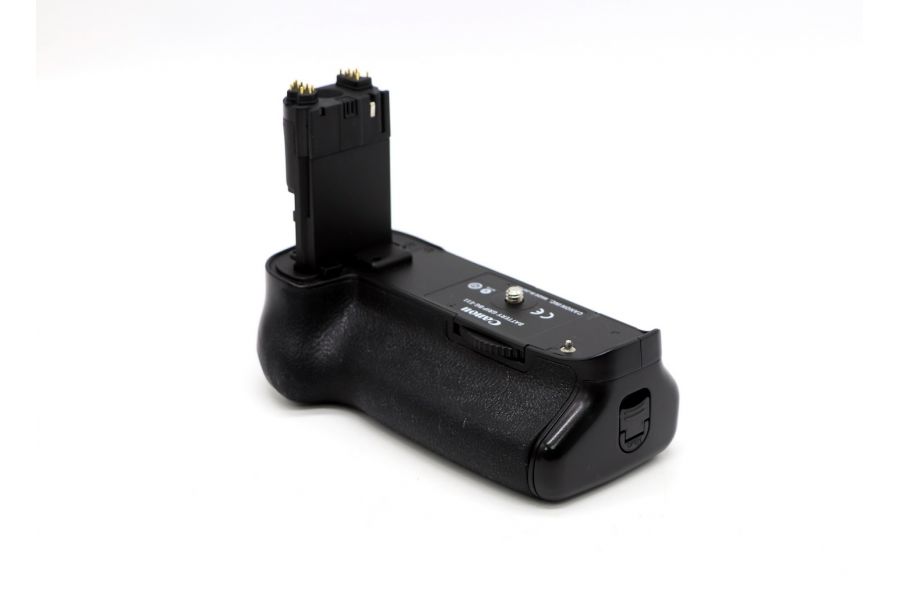 Батарейная ручка для камер Canon BG-E11 оригинал