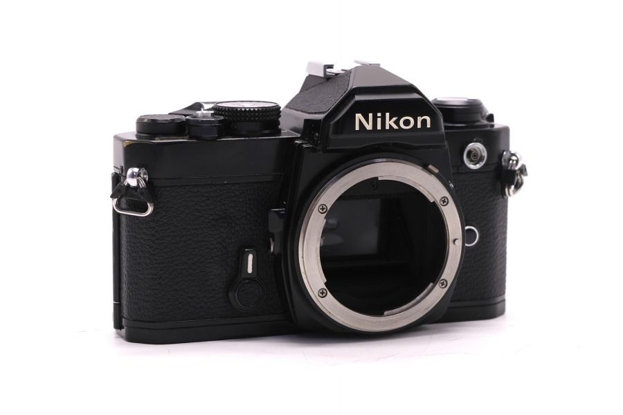 Фотоаппарат зеркальный пленочный Nikon FM body