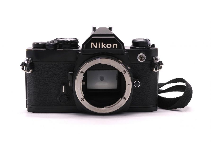 Фотоаппарат зеркальный пленочный Nikon FM body