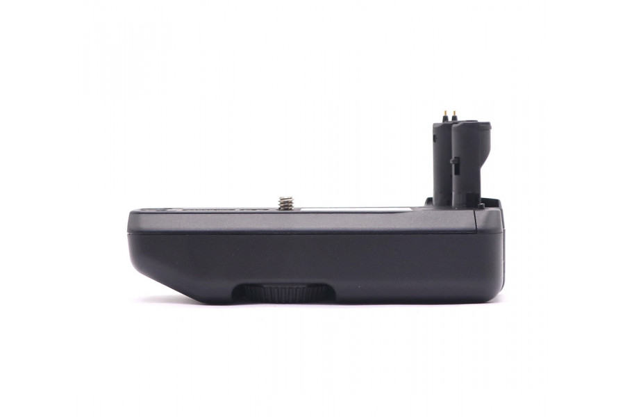 Легкая, компактная батарейная ручка Canon BP-200