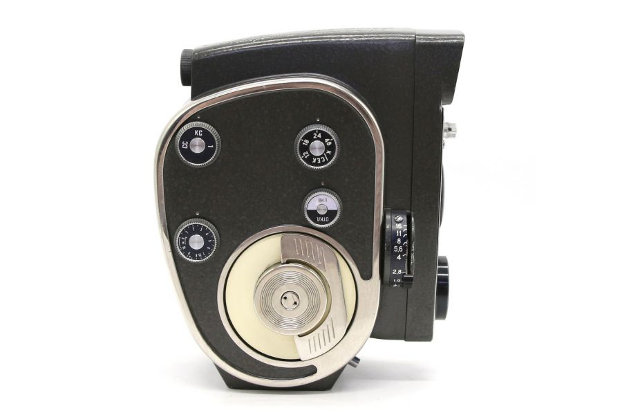 Кинокамера Кварц 2х8S-1M (СССР, 1970)