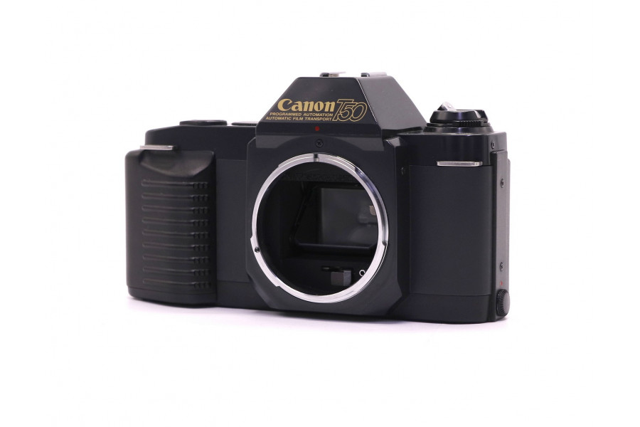 Зеркальный пленочный фотоаппарат Canon T50 body