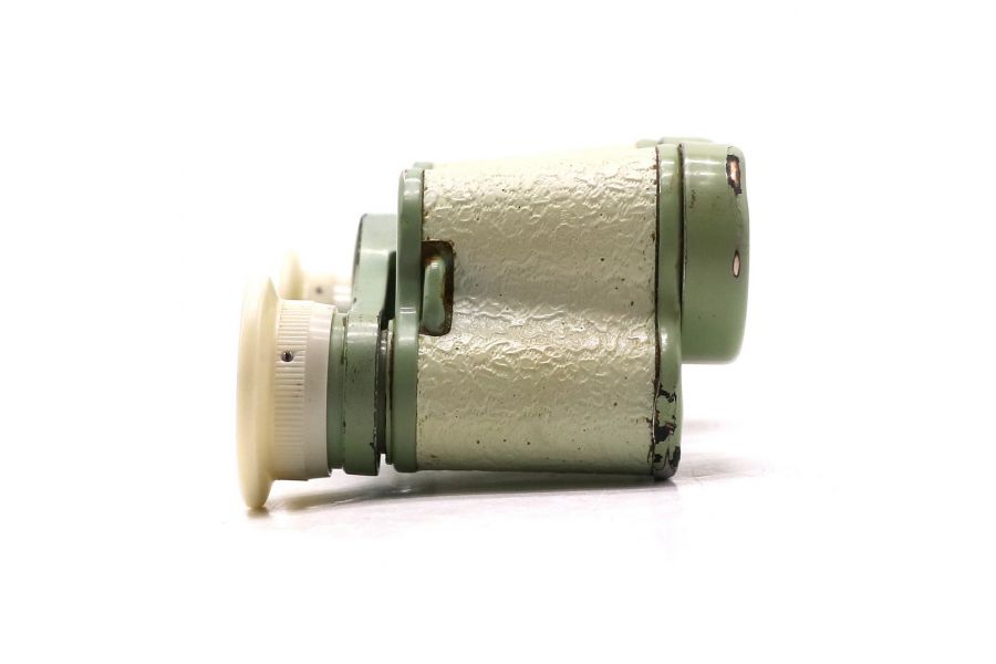 Советский компактный бинокль БПТ 4х20 (СССР, 1959)