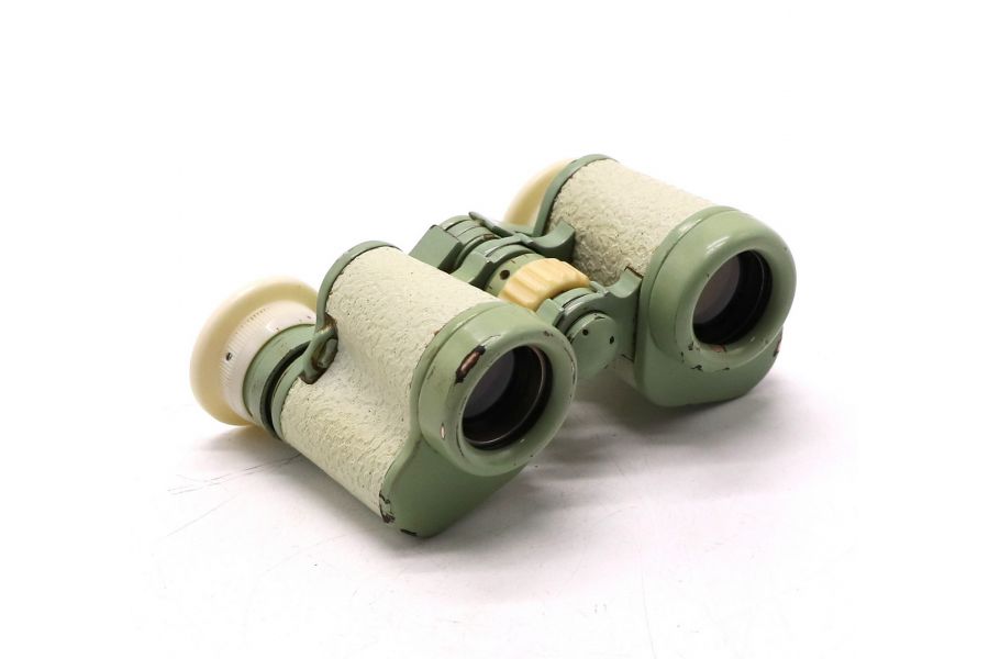 Советский компактный бинокль БПТ 4х20 (СССР, 1959)
