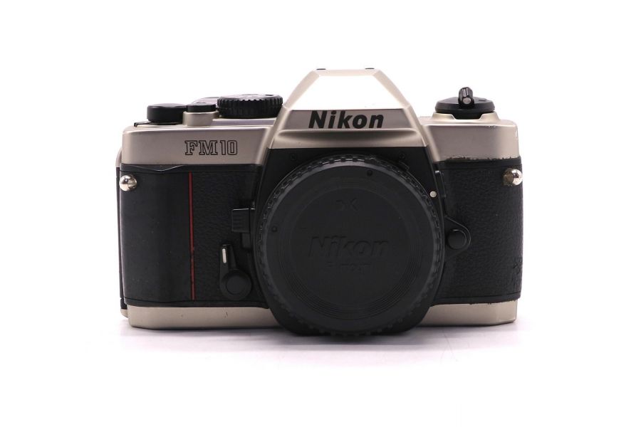 Пленочный фотоаппарат Nikon FM10 body