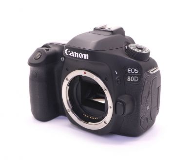 Canon EOS 80D body (пробег 4000 кадров)