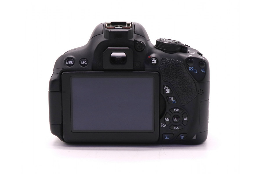 Canon EOS 700D body (пробег 39330 кадров)