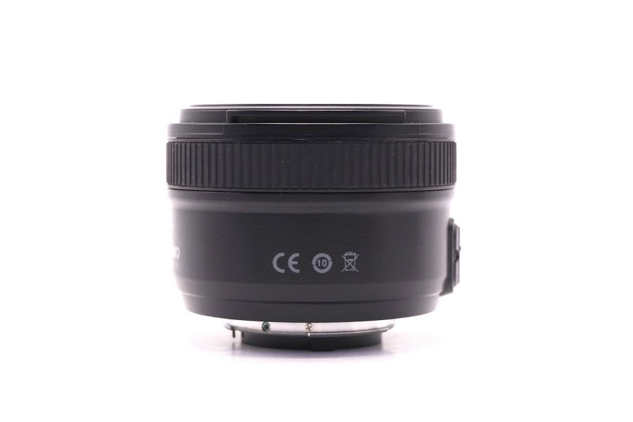 YongNuo AF 35mm f/2 Nikon F