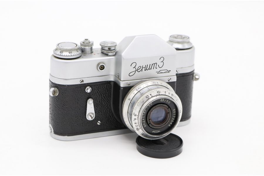 Фотокамера зеркальная Зенит 3 + Индустар-50 (КМЗ)