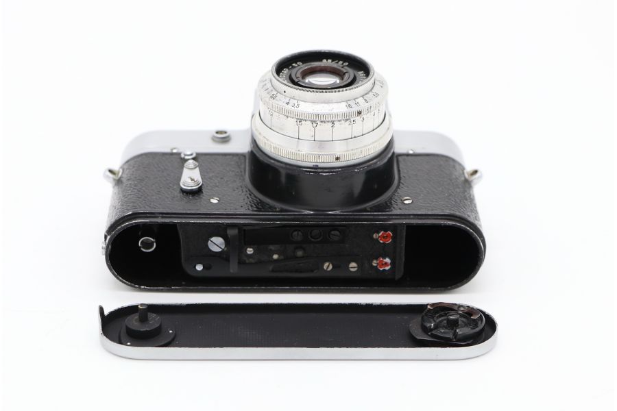 Фотокамера зеркальная Зенит 3 + Индустар-50 (КМЗ)