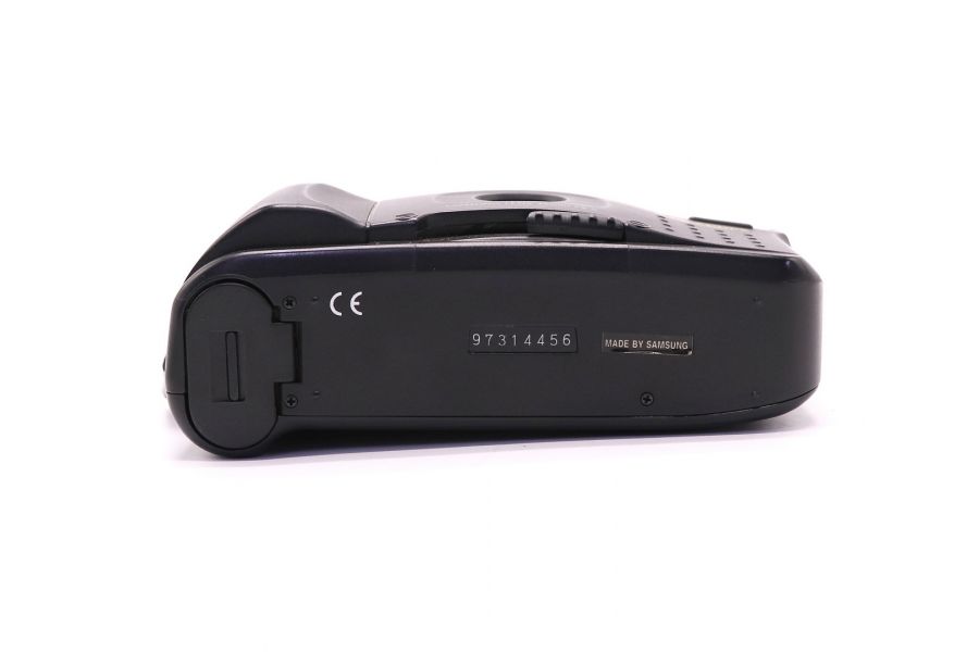 Винтажный плёночный фотоаппарат Samsung FF-222