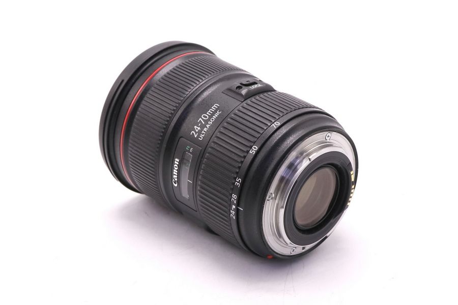 Canon EF 24-70mm f/2.8 L II USM в упаковке
