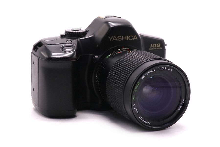 Зеркальный фотоаппарат Yashica 109 kit (Japan)