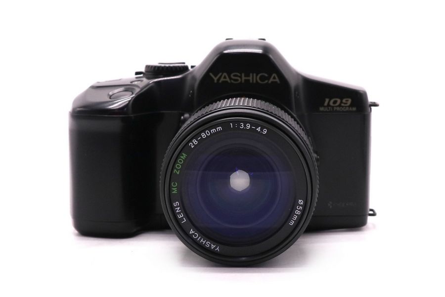 Зеркальный фотоаппарат Yashica 109 kit (Japan)