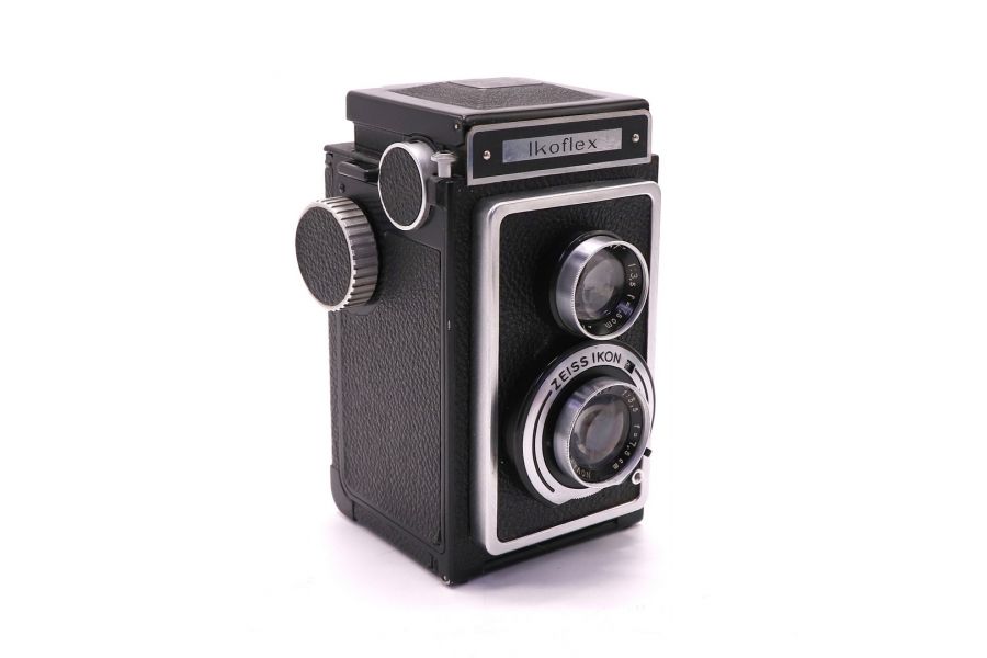 Ikoflex + Novar-Anastigmat 3.5/75mm (Germany)