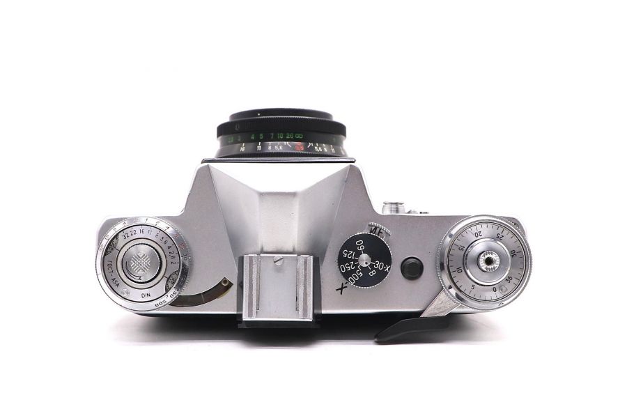 Зеркальный фотоаппарат Зенит Е kit олимпийский