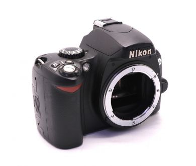Nikon D40x body (пробег 4750 кадров)