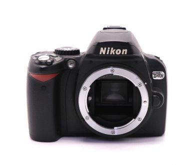 Nikon D40x body (пробег 4750 кадров)