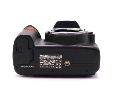 Nikon D40x body (пробег 4750 кадров)