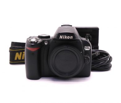 Nikon D40x body (пробег 4750 кадров)