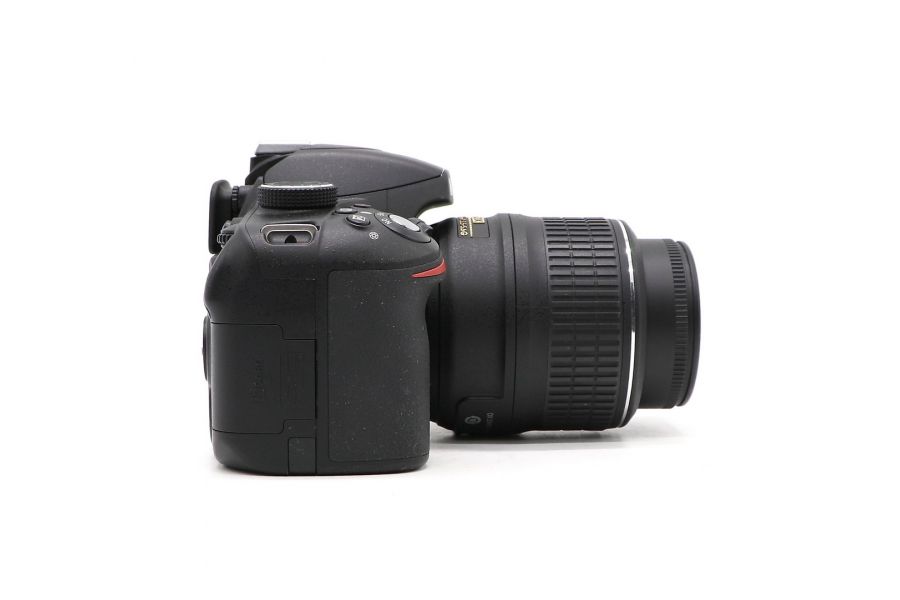 Камера Nikon D3200 kit (пробег 3000 кадров)
