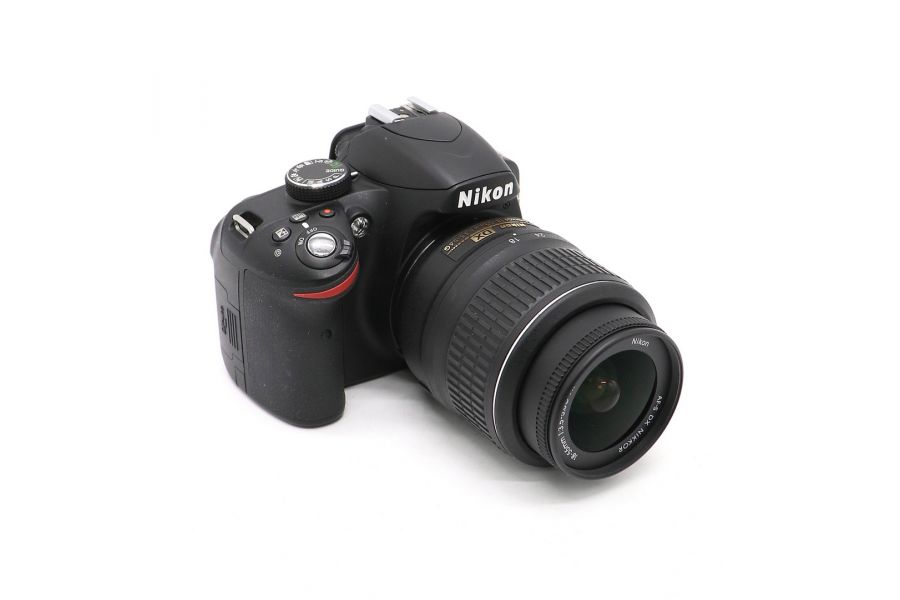 Камера Nikon D3200 kit (пробег 3000 кадров)