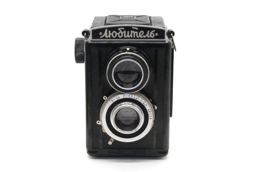 Среднеформатный фотоаппарат Любитель в упаковке