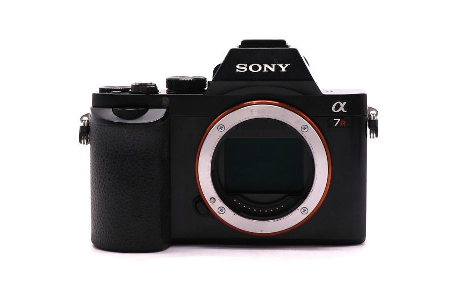 Sony A7R ILCE-7R body (пробег 17800 кадров)