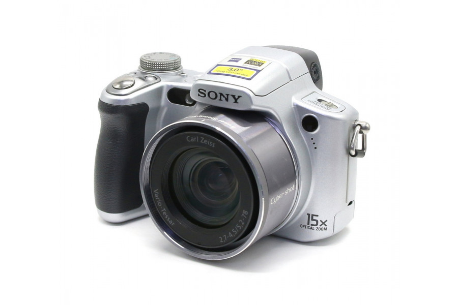 Цифровая компактная фотокамера Sony DSC-H50
