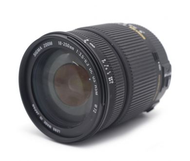 Sigma AF 18-250mm f/3.5-6.3 DC OS HSM для Sony A