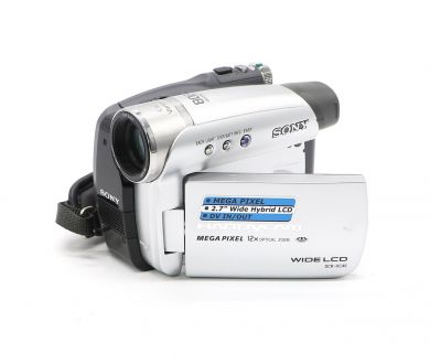 Видеокамера цифровая Sony DCR-HC46E Handycam