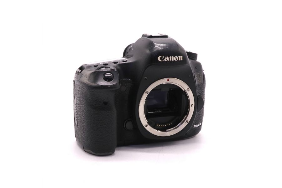 Canon EOS 5D Mark III body (пробег 124165 кадров)
