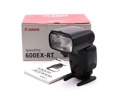 Накамерная вспышка Canon Speedlite 600EX-RT в упаковке