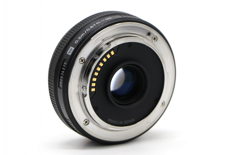 Объектив Olympus Zuiko Digital 25mm f/2.8