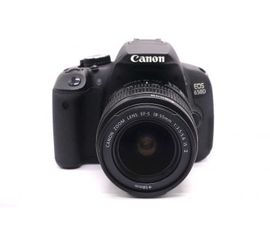 Камера Canon EOS 650D kit (пробег 10140 кадров)