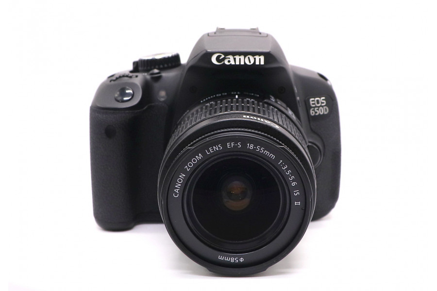 Камера Canon EOS 650D kit (пробег 10140 кадров)