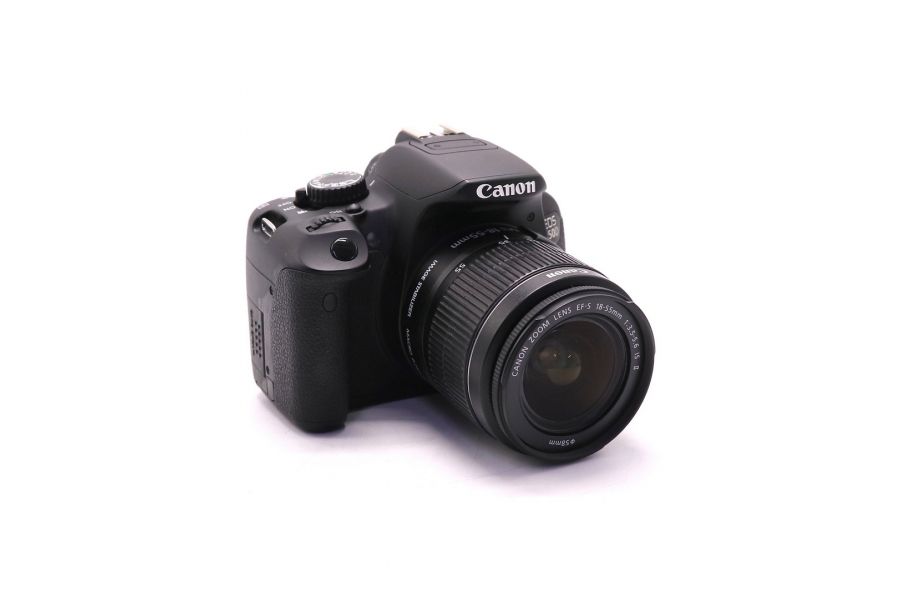 Canon EOS 650D kit (пробег 9000 кадров)