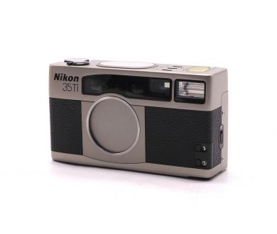 Плёночный компактный фотоаппарат Nikon 35TI