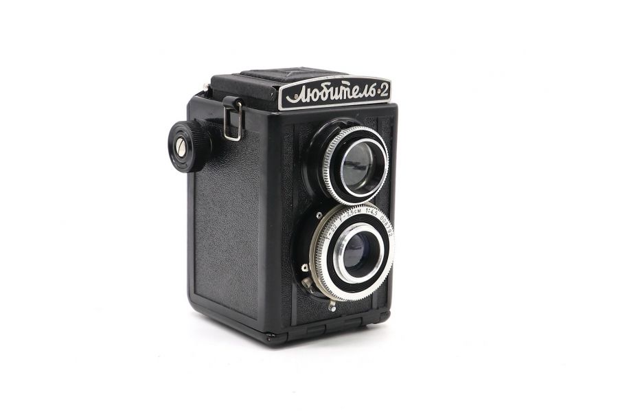 Советский фотоаппарат Любитель 2 в упаковке