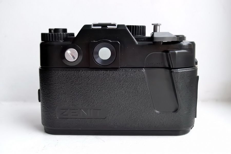 Редкая камера Зенит 122К + МС Гелиос-44К-4