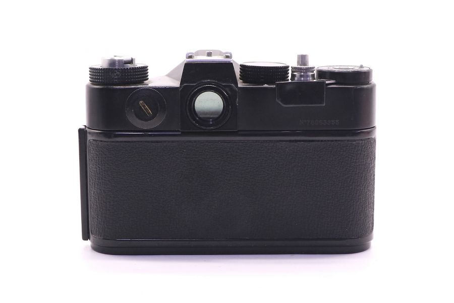 Фотокамера Зенит ТТЛ / Zenit TTL body (СССР, 1982)