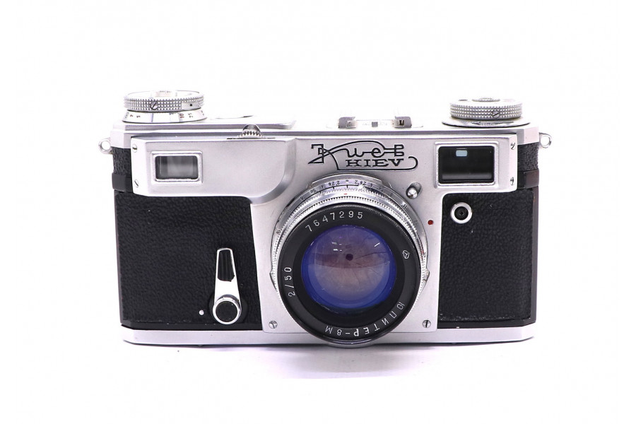 Советский фотоаппарат Киев 4А с Юпитер-8М (СССР)